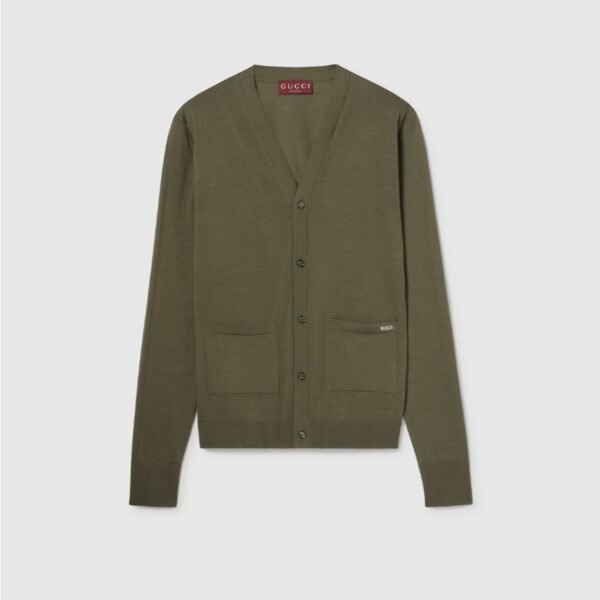 구찌 인타르시아가 들어간 고급 울 니트 카디건 822599XKEP13051