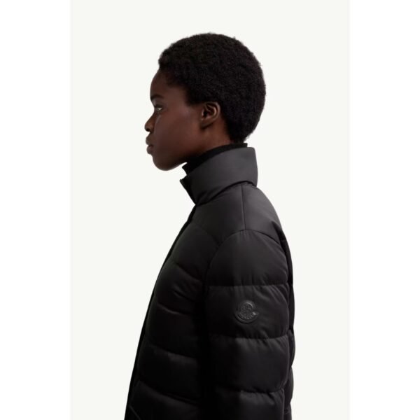 몽클레르 베셋 숏 다운 재킷 K20931A00119597WF999_B