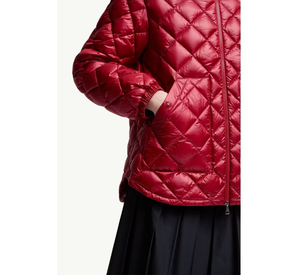 몽클레르 다이아몬드 퀼팅 후드 숏 다운 재킷 K20932F00013595ZZ46C_B - 이미지 5