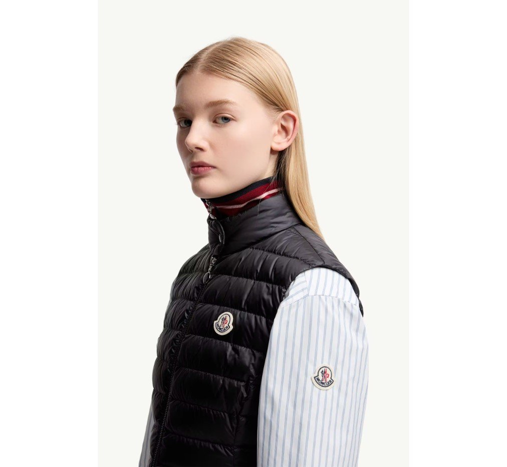 몽클레르 아이겐스 다운 조끼 K10931A00067597YF999_B