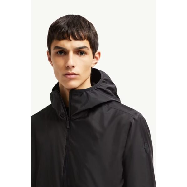 몽클레르 그래니어 후드 윈드브레이커 K10911A00105539ZD999_G