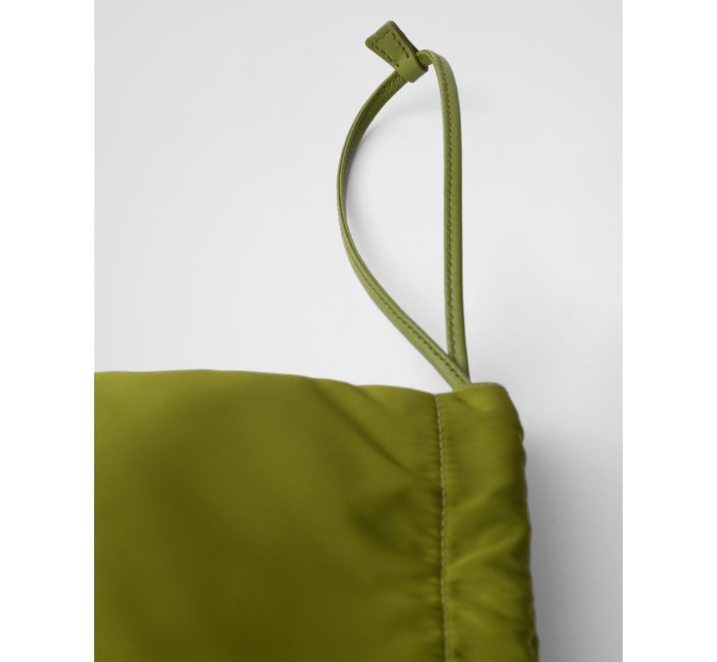 프라다 리나일론 파우치 1NK001_2HG6_F077G - 이미지 2