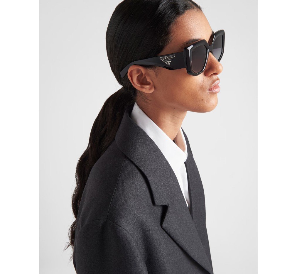 프라다 삼각형 로고가 있는 선글라스 SPR14Z_E1AB_FE09S_C_050 - 이미지 2