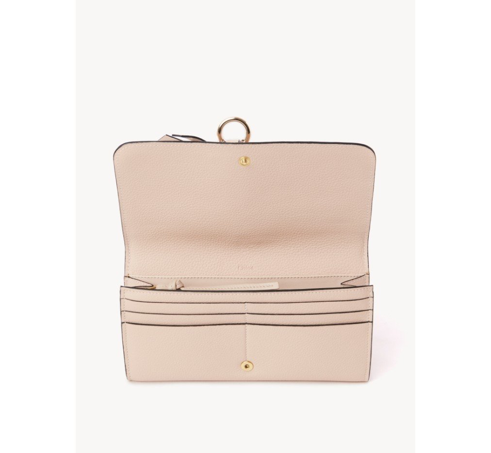 클로이 그레인 가죽 알파벳 롱 플랩 지갑 CHC21WP706F57001 - 이미지 3