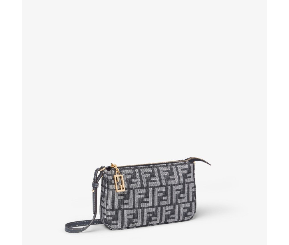 펜디 바게트 파우치 8055052834778 - 이미지 3