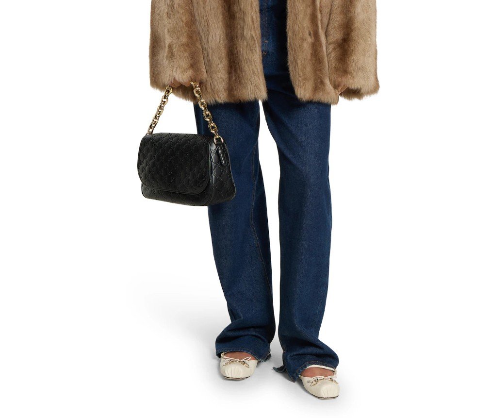 구찌 GG 엠블럼 미디엄 숄더백 848882AAFDV1000 - 이미지 5