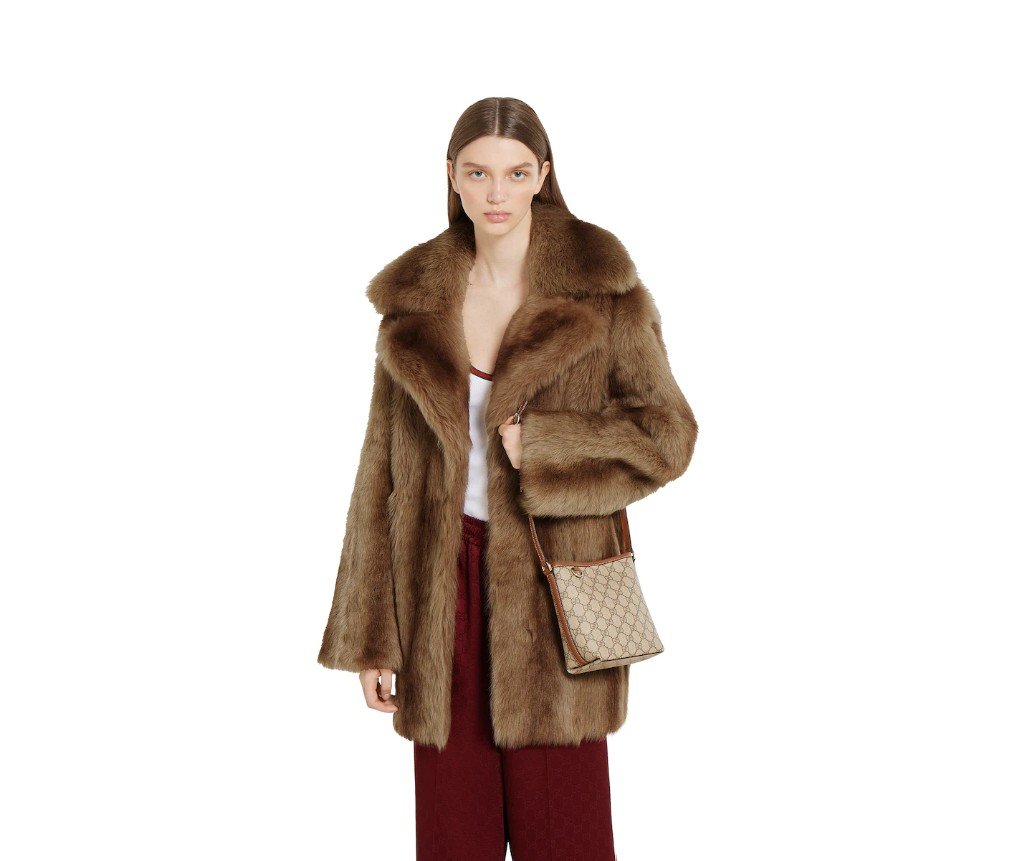 구찌 GG 엠블럼 나노 버킷백 847090FAEUC9758 - 이미지 4