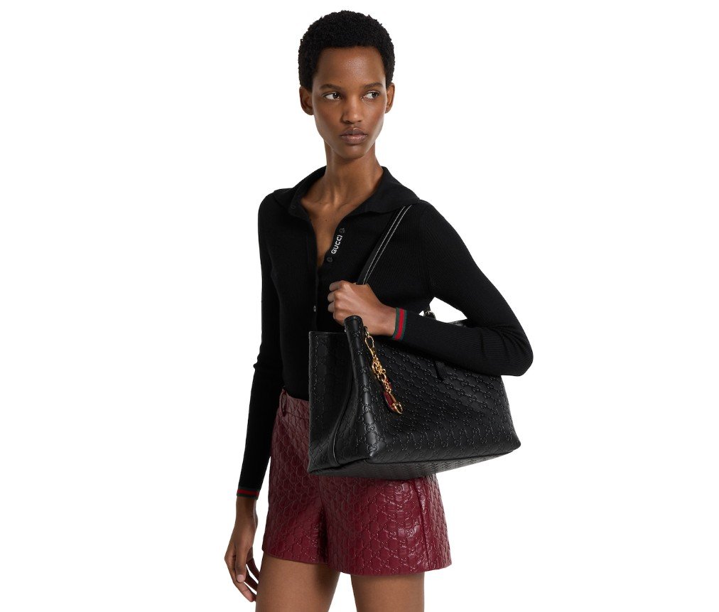 구찌 GG EMBLEM 라지 토트백 815213AAFDV1000 - 이미지 5