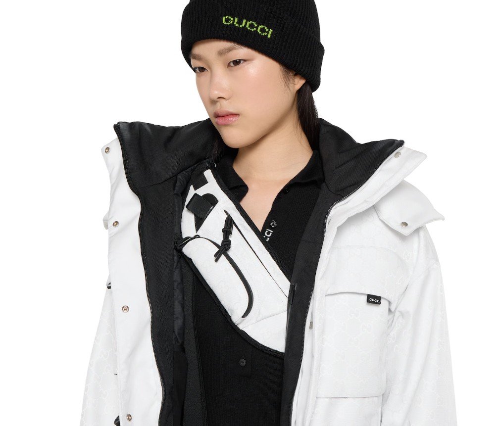 구찌 라지 벨트백 834504FAEPB9043 - 이미지 4