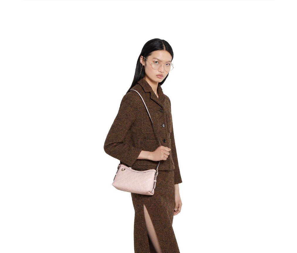 구찌 GG 엠블럼 스몰 숄더백 847450AAFDV5734 - 이미지 6