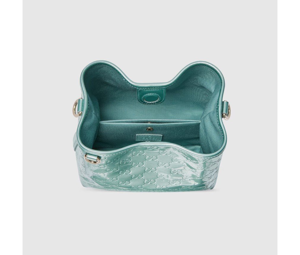 구찌 GG 엠블럼 스몰 버킷백 815118FAE8F4728 - 이미지 2