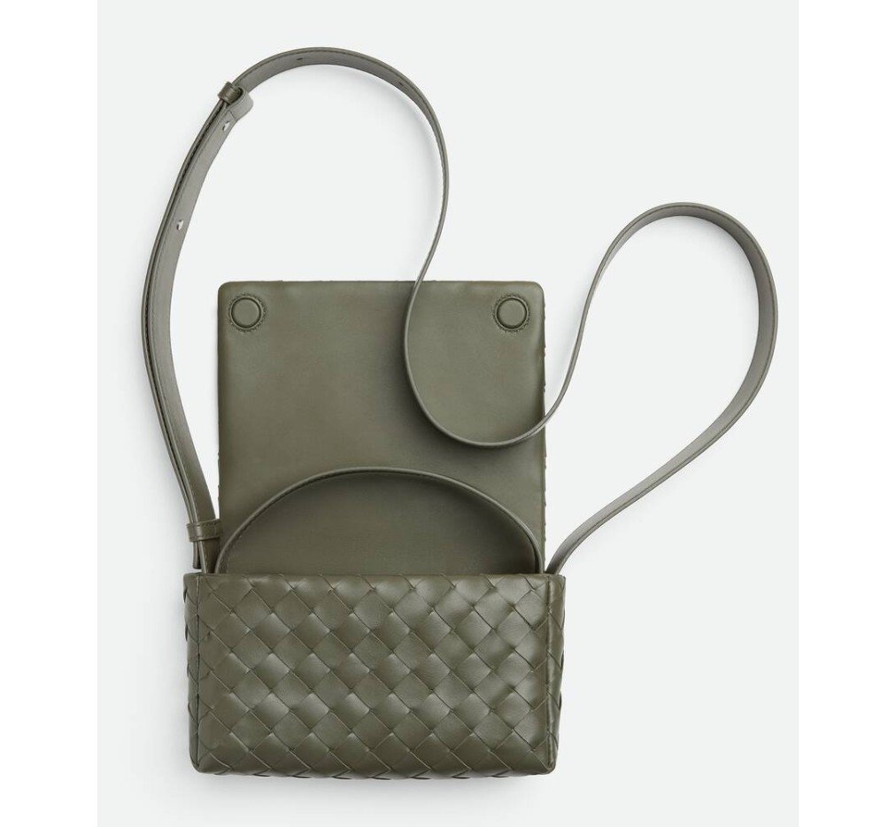 보테가 베네타 플랩 디테일 인트레치아토 미니 백 857931V2HL03248 - 이미지 3
