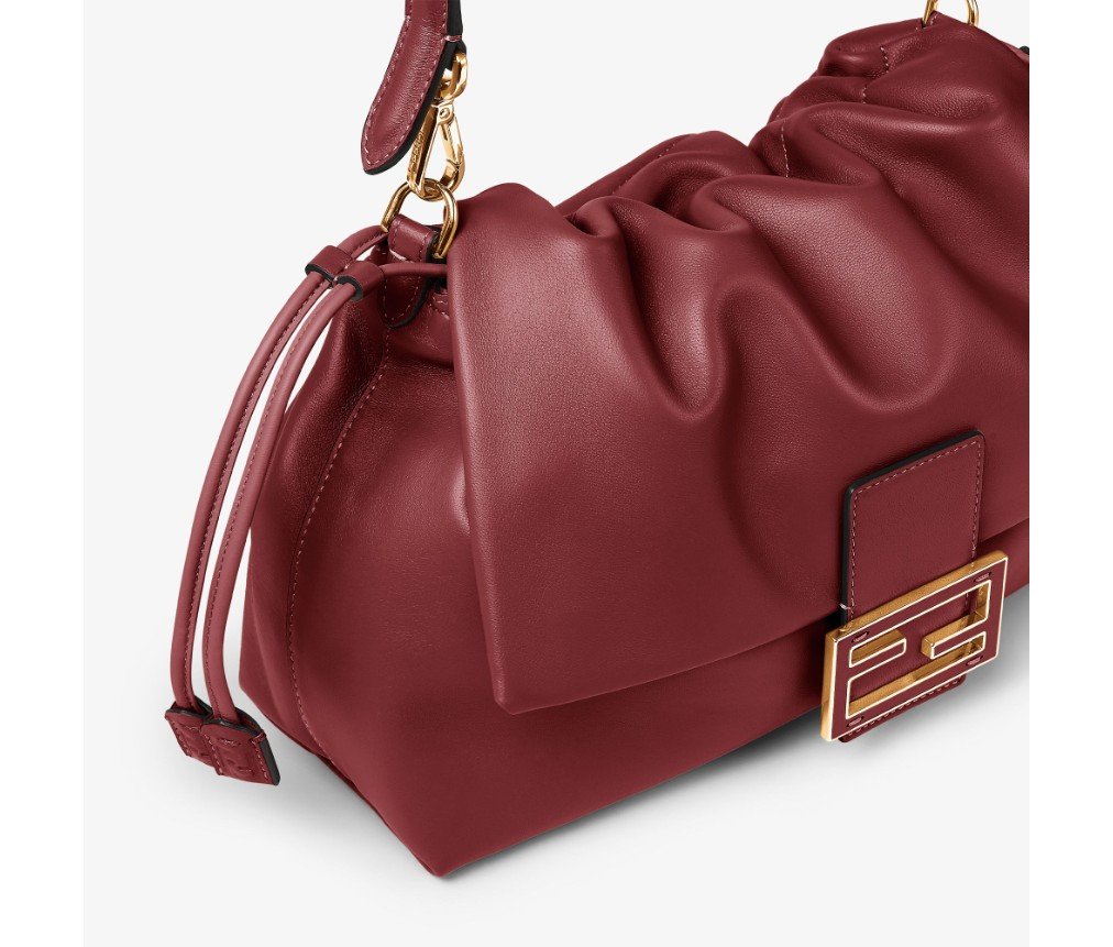 펜디 MAMMA BAGUETTE 라지 8055052867134 - 이미지 5