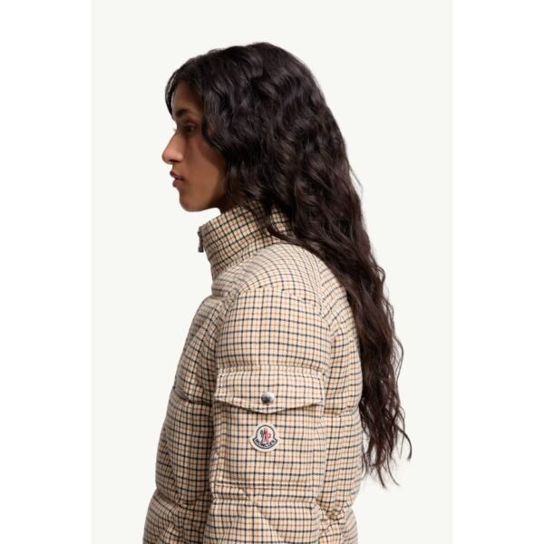 몽클레르 케로스 다이아몬드 퀼팅 울 블렌드 숏 다운 재킷 K20931A00098598NZF29_B