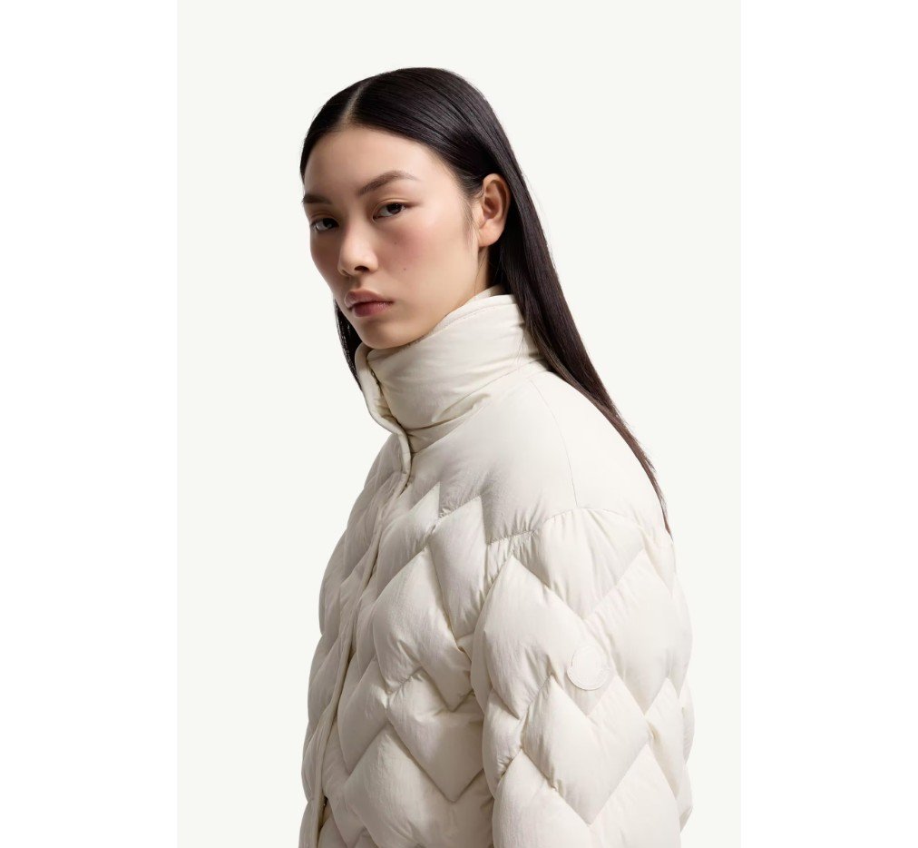 몽클레르 세네비 하트 퀼팅 반팔 다운 재킷 K20931A0023359815050_G