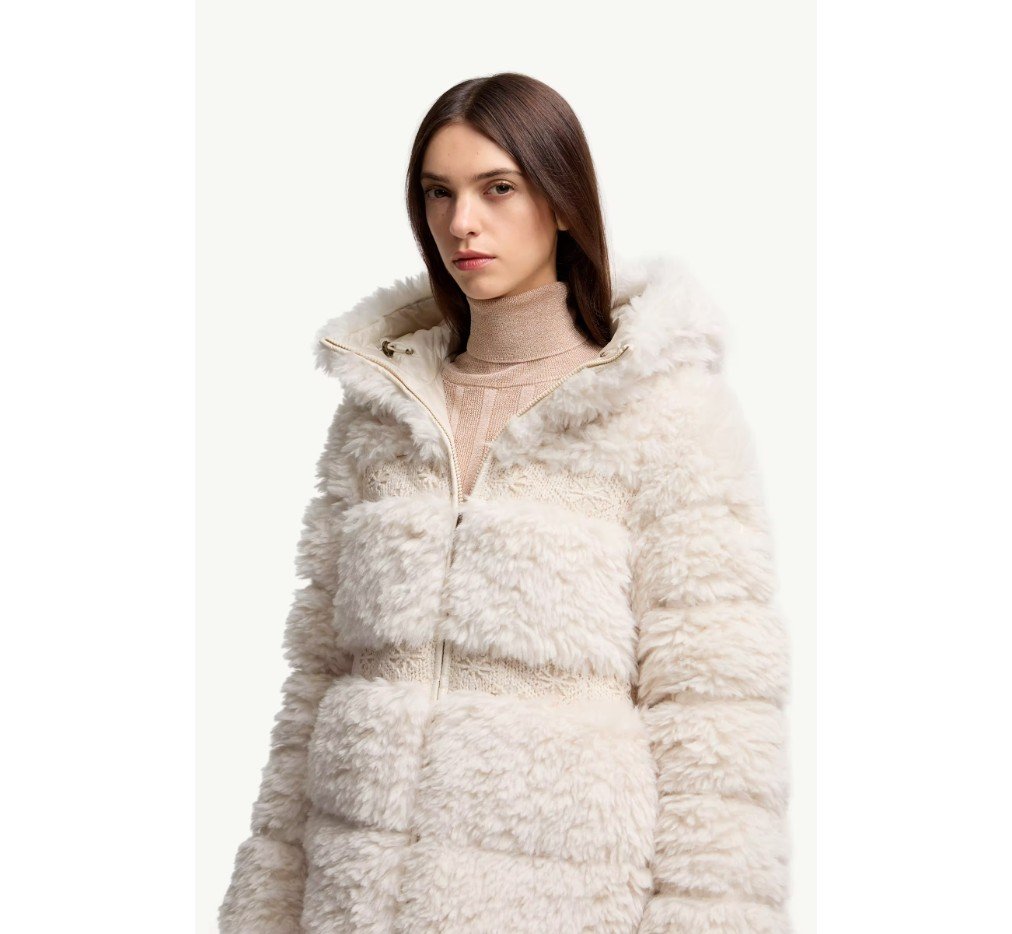 몽클레르 베리 테디 후드 반팔 다운 재킷 K20931A0021089B8L050_G - 이미지 5