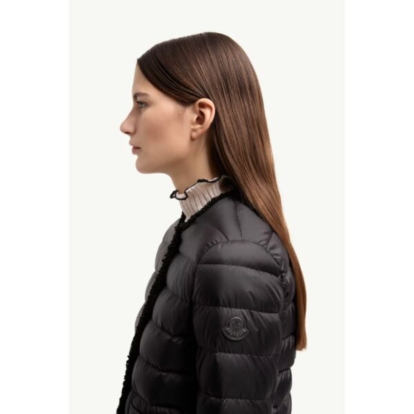 몽클레르 플뢰르 부클레 트리밍 쇼트 다운 재킷 L10931A00104597YF999_F