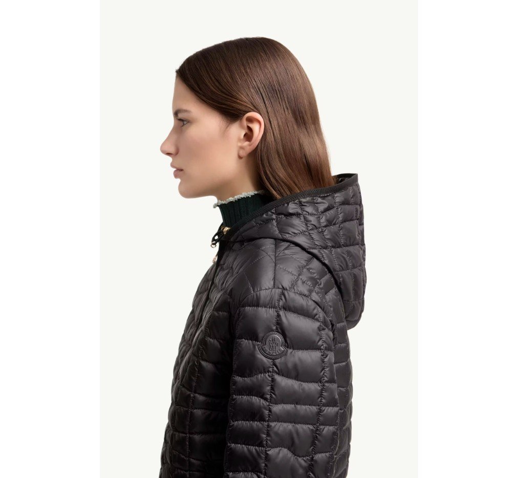 몽클레르 에글란티에 후드 기하학 퀼팅 반팔 다운 재킷 L10931A00122597YF999_F