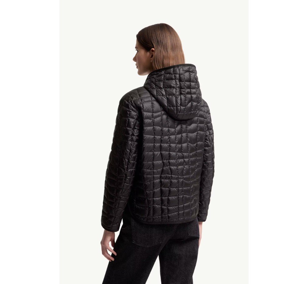 몽클레르 에글란티에 후드 기하학 퀼팅 반팔 다운 재킷 L10931A00122597YF999_F - 이미지 4