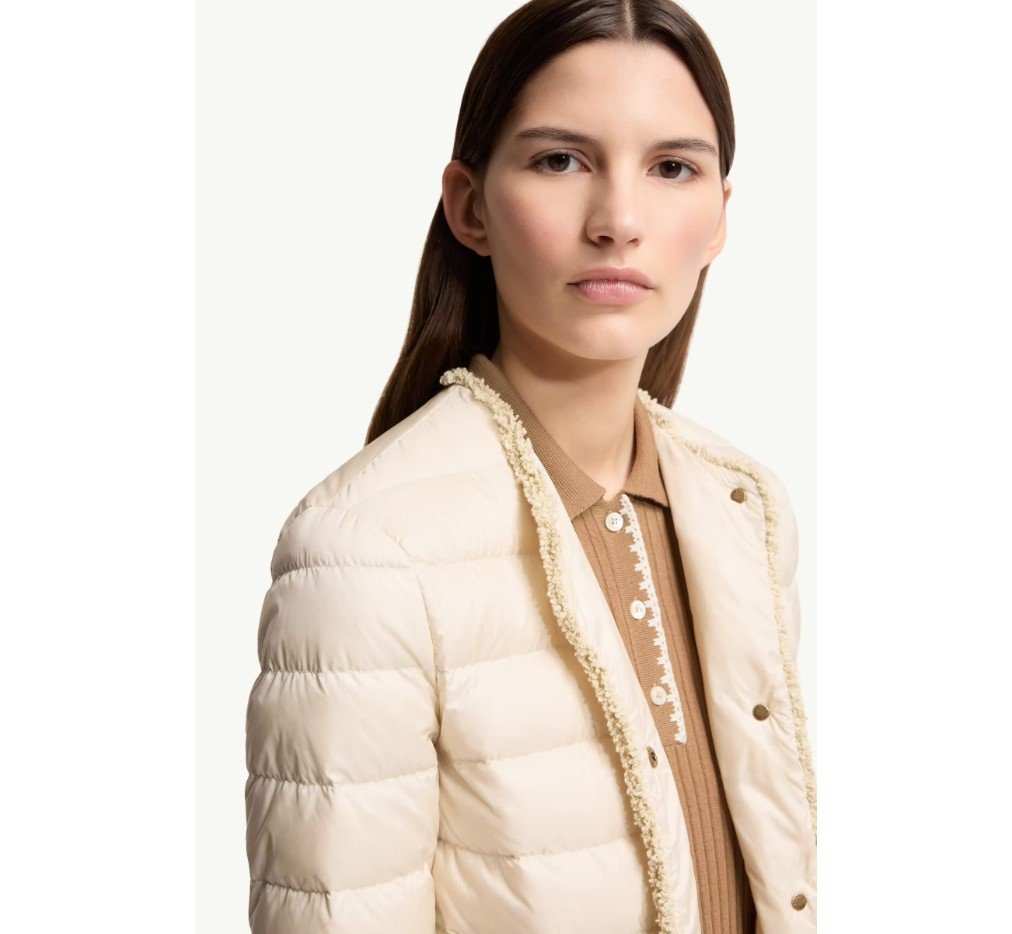 몽클레르 플뢰르 부클레 트리밍 쇼트 다운 재킷 L10931A00104597YF20N_F - 이미지 5