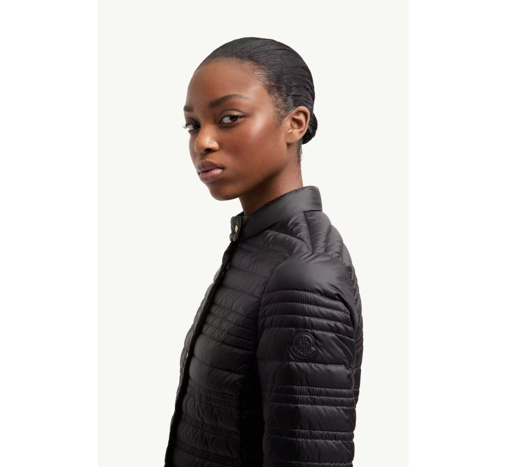 몽클레르 카테어 스트라이프 퀼팅 다운 충전 바이커 재킷 L10931A00049597YF999_F