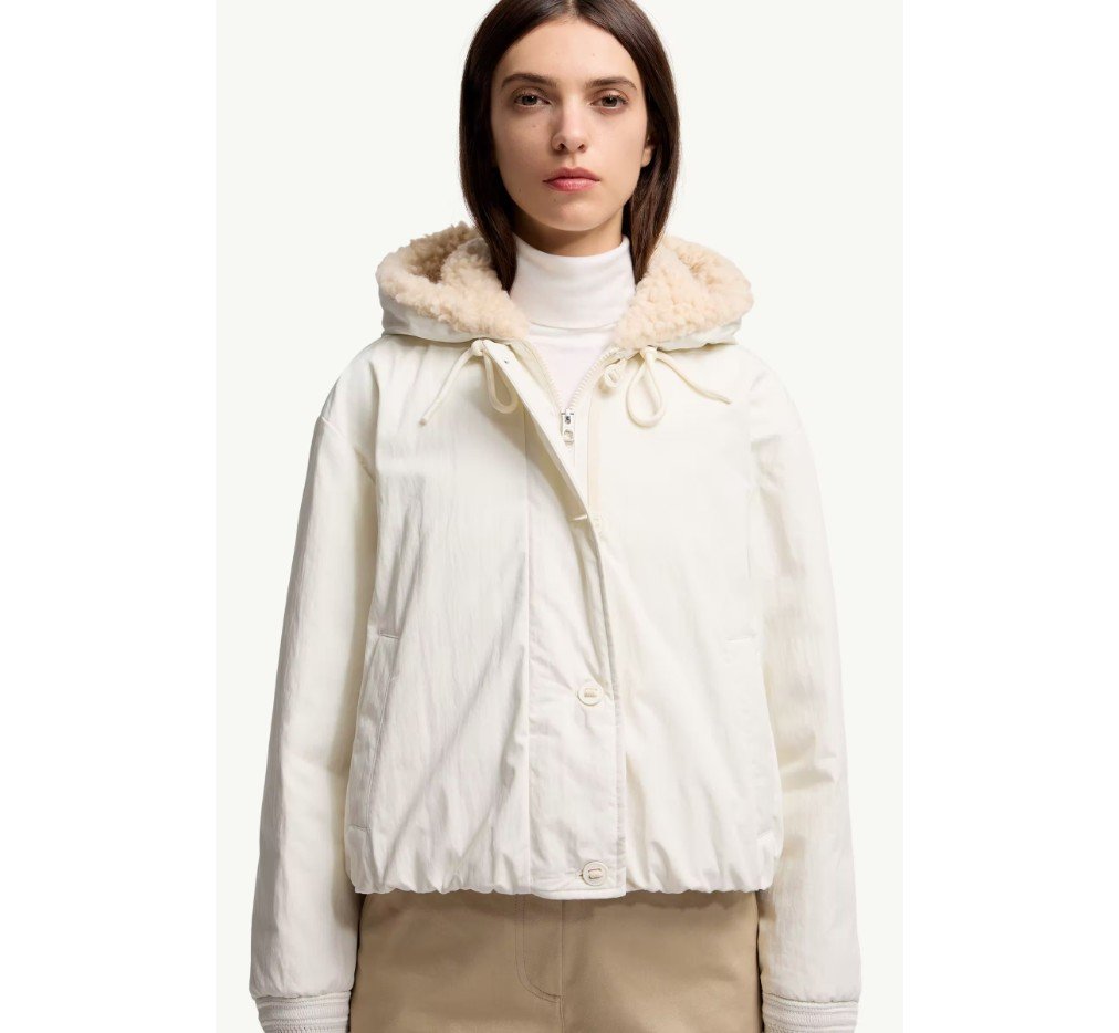 몽클레르 니시로 테디 트리밍 후드 반팔 다운 재킷 K20931A00178597F902B_G - 이미지 5