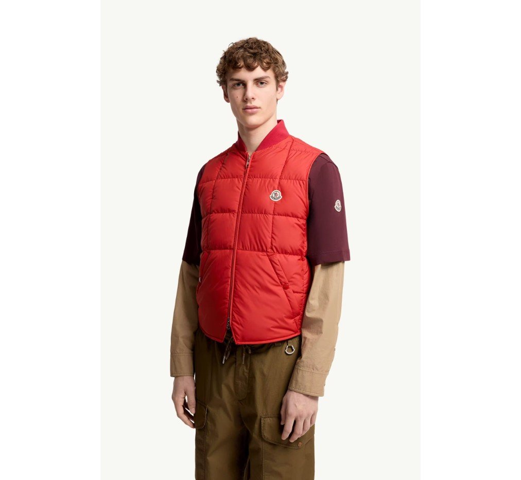 몽클레르 엘버튼 스퀘어 퀼팅 다운 질레 L10911A00149597YW45H_F - 이미지 3