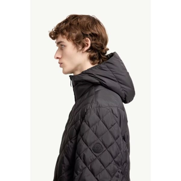 몽클레르 메락 기하학 패턴 퀼팅 후드 반팔 다운 재킷 L10911A00031597U5999_F