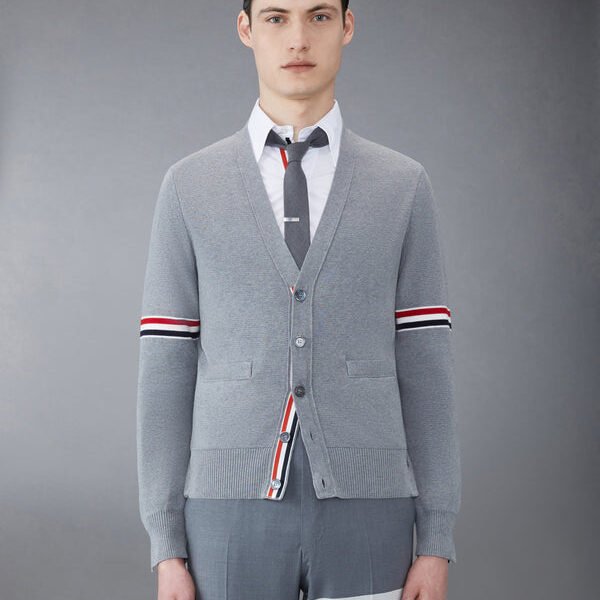 톰브라운 코튼 밀라노 스티치 브이넥 카디건 MKC310A-Y3007-055