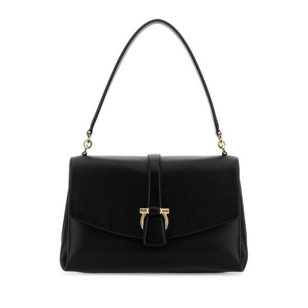 페라가모 블랙 레더 숄더백 21A471791203 NERO