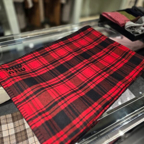 [아울렛] 미우미우 마드라스 체크 담요 5RM086