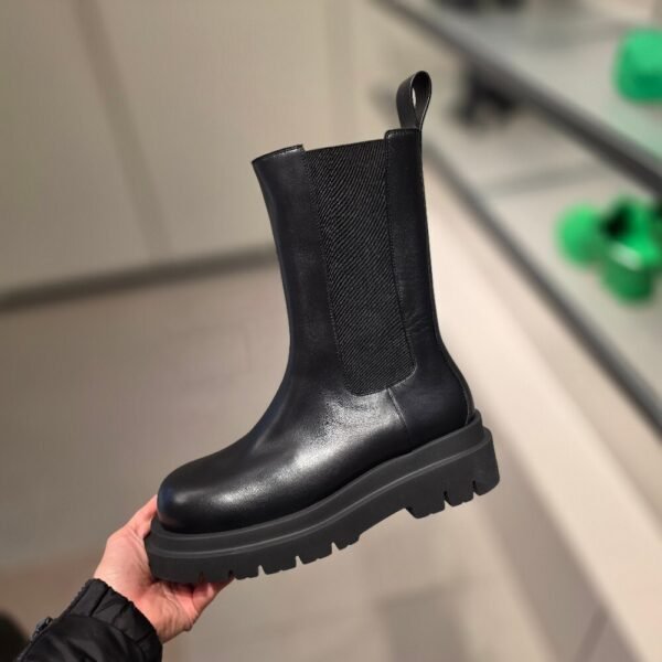 [아울렛] 보테가베네타 여성 첼시 퍼 부츠 678091 1000