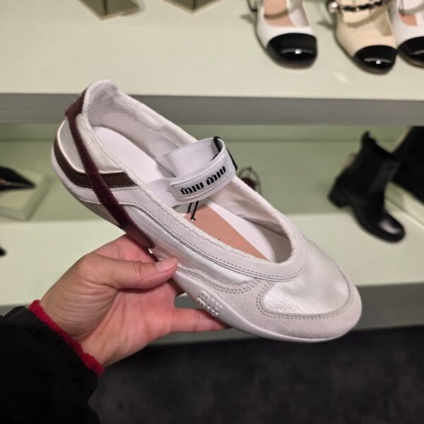 [아울렛] 미우미우 김나지움 테크니컬 패브릭 발레리나 플랫 5F427E