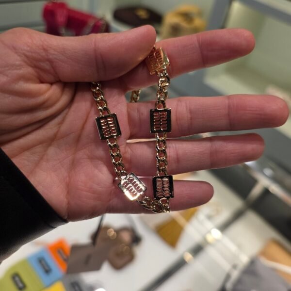 [아울렛] 미우미우 로고 목걸이 5IC116