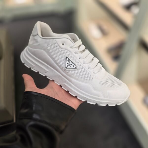 [아울렛] 프라다 프랙스 2.0 여성 스니커즈 1E920N