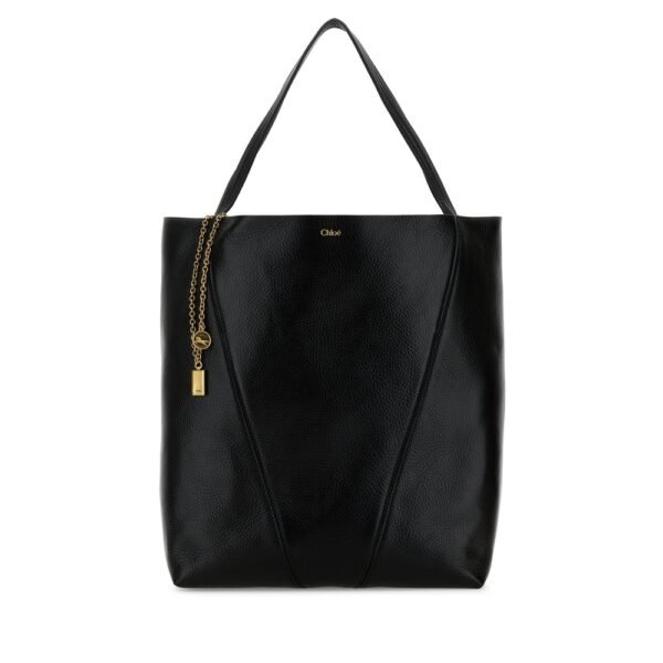 끌로에 블랙 레더 라지 Spin 쇼핑백 CHC25SS810N84 001