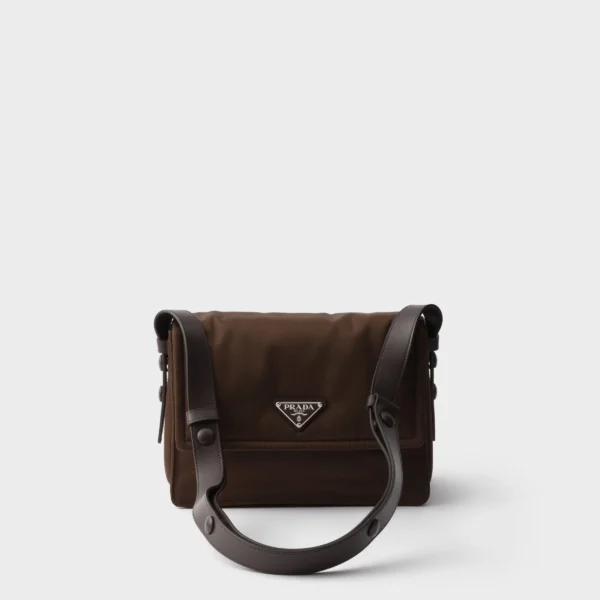 프라다 Prada Traveller 스몰 패디드 Re-Nylon 숄더백 1BD313_RDLN_F0038_V_OOO