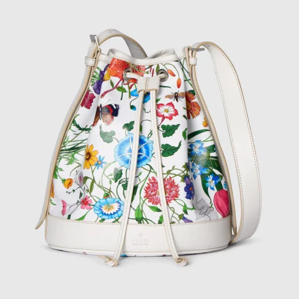 구찌 Gucci Venice 스몰 버킷백 A002GWFAF8S9045