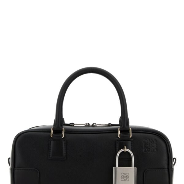 로에베 레더 Amazona 23 핸드백 A039N23X07 BLACK