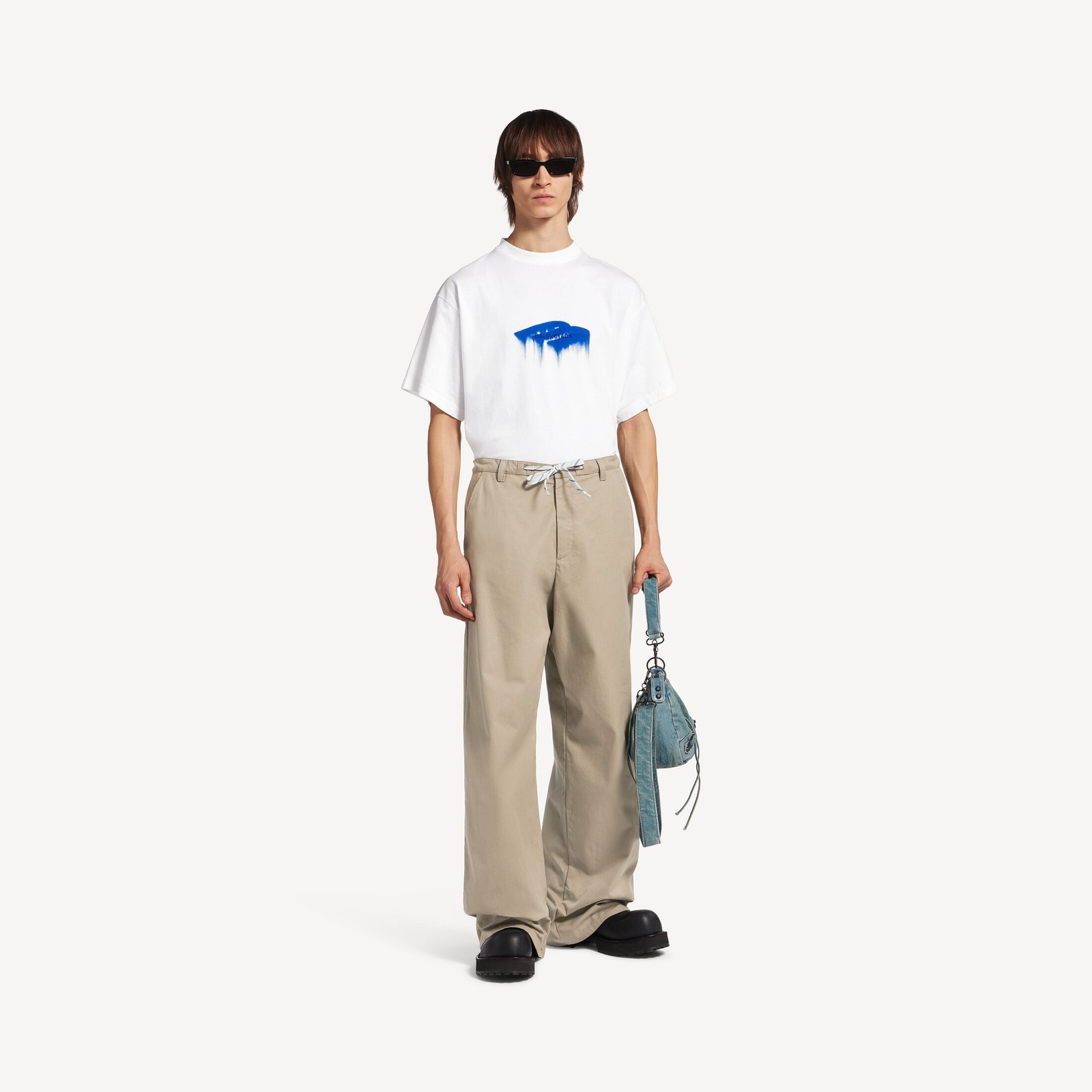 발렌시아가 남성 웻 브러시 오버사이즈 티셔츠 (화이트) 850345TUVJ89000 - 이미지 2
