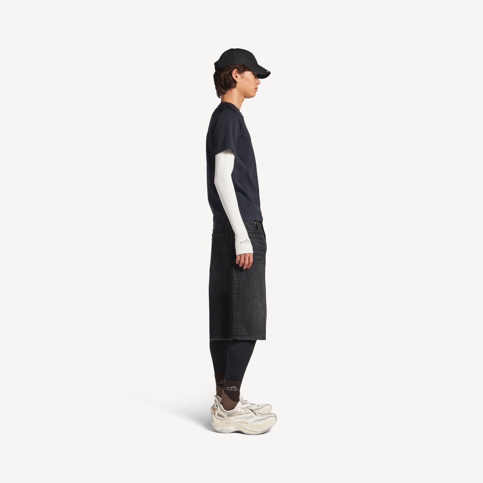 발렌시아가 남성 테크웨어 긴소매 티셔츠 (네이비/화이트) A000NQTUVN78502 - 이미지 4