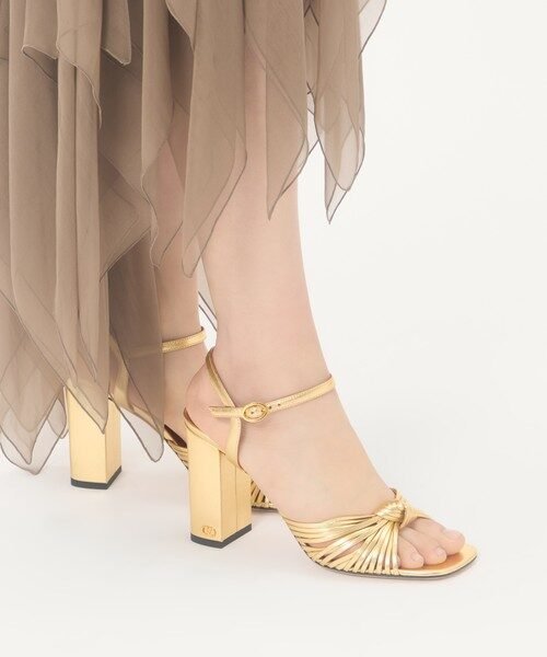 발렌티노 아네트 라미네이티드 나파 샌들 90mm WS0PJ6FLQ_I8M