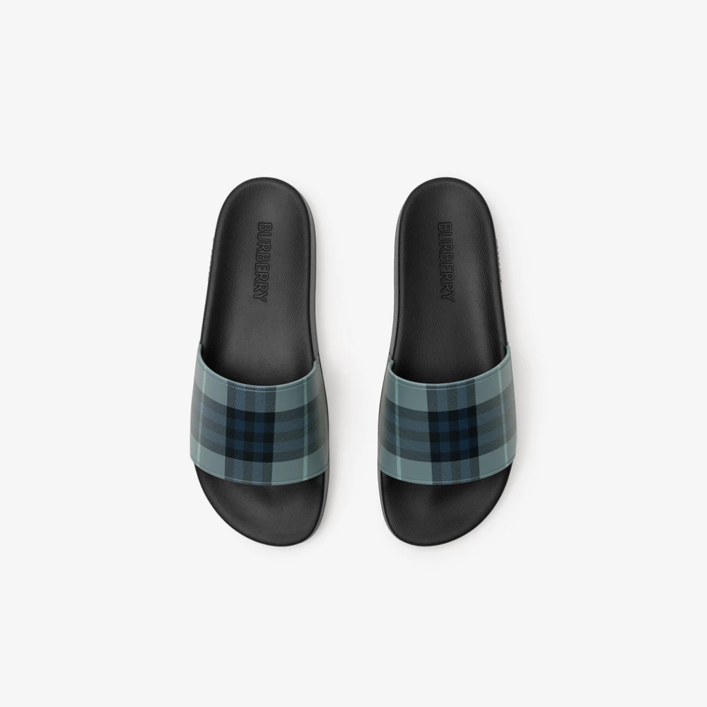 버버리 슬라이드 체크 (블루 아크틱) 81312271001 - 이미지 4