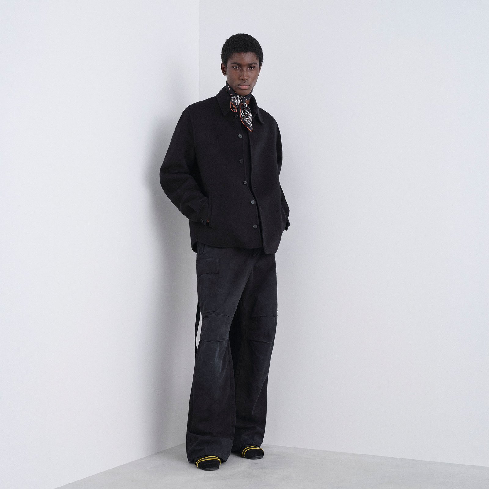 펜디 블루종 블랙 울 FF 주카 블루종 FW1473B1HEF0QA1 - 이미지 2